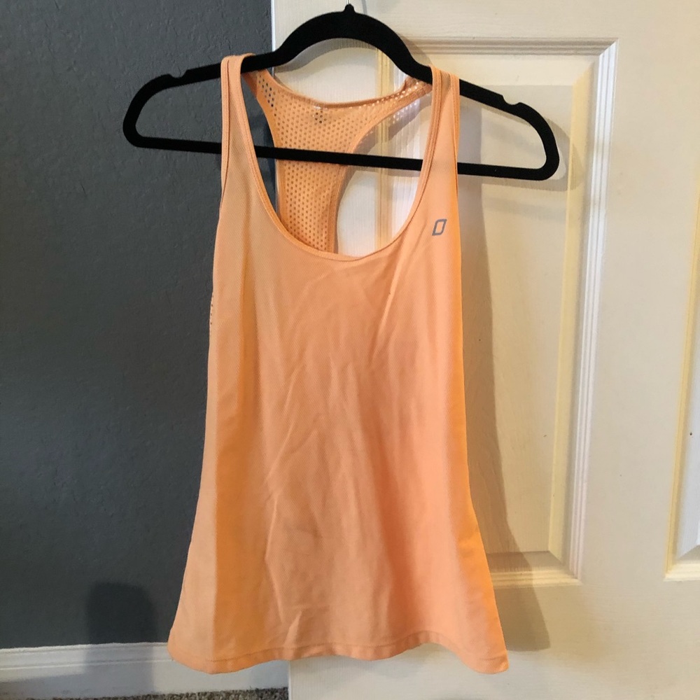 Lorna Jane running tank